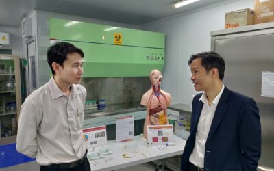 Laboratory Visitation from Prof. M.L. Chagriya Kitiyakara Faculty of Medicine Ramathibodi Hospital, Mahidol University