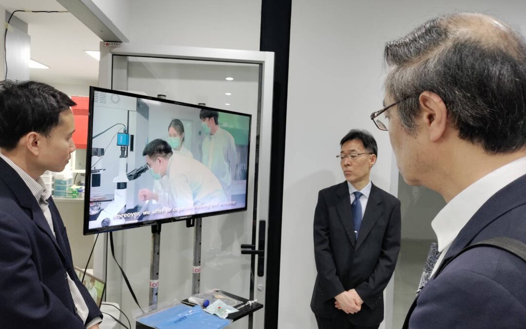 ห้องปฏิบัติการต้อนรับแขกผู้เยี่ยมชม จาก Thailand Advanced Institute of Science and Technology และ Tokyo Institute of Technology (TAIST–Science Tokyo)